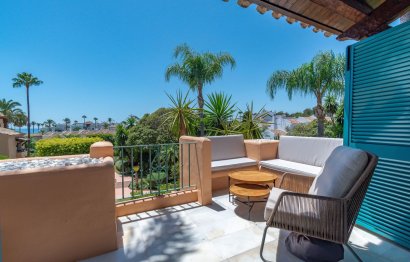 Resale - House - Townhouse - Estepona - Estepona Centro