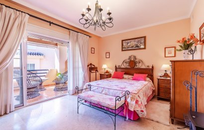 Reventa - House - Townhouse - Marbella - Nagüeles