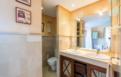 Reventa - House - Townhouse - Marbella - Nagüeles