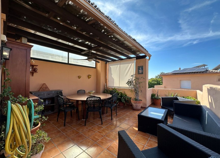 Reventa - House - Townhouse - Marbella - Nagüeles