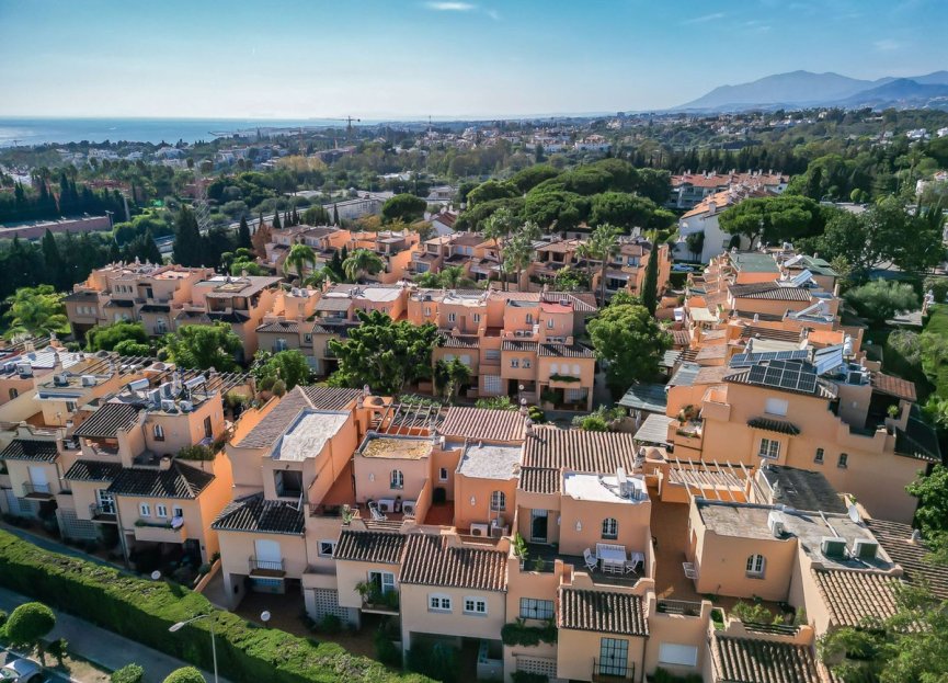 Reventa - House - Townhouse - Marbella - Nagüeles