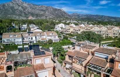 Reventa - House - Townhouse - Marbella - Nagüeles