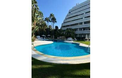 Resale - Apartment - Middle Floor Apartment - Marbella - Marbella Centro