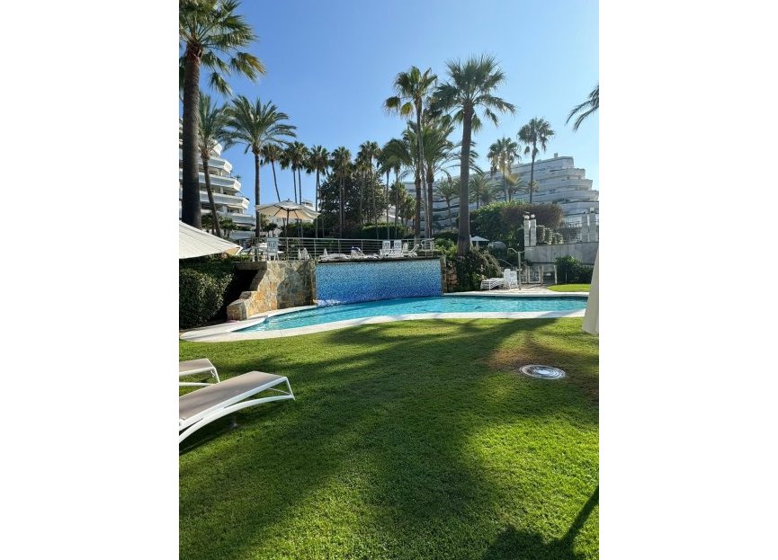 Resale - Apartment - Middle Floor Apartment - Marbella - Marbella Centro