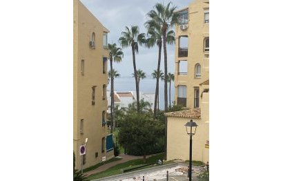 Resale - Apartment - Middle Floor Apartment - Benalmádena - Torrequebrada