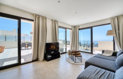 Resale - Apartment - Penthouse - Marbella - Altos de los Monteros