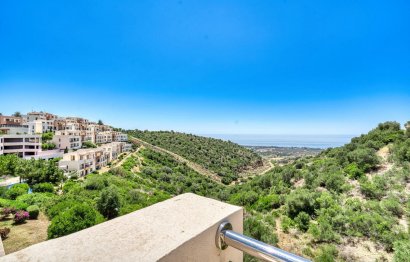 Reventa - Apartment - Penthouse - Marbella - Altos de los Monteros