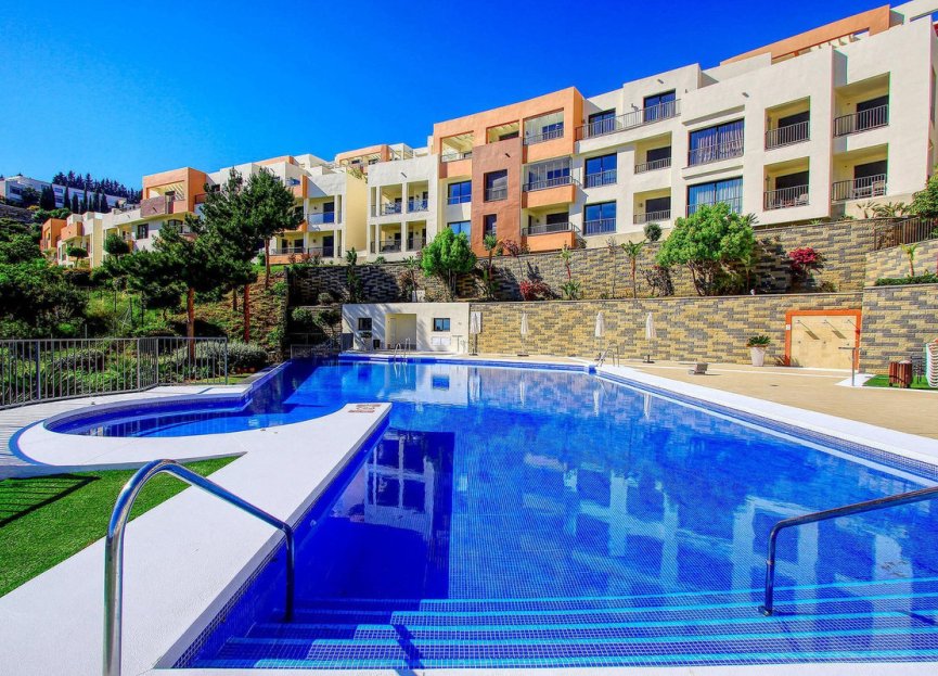 Reventa - Apartment - Penthouse - Marbella - Altos de los Monteros