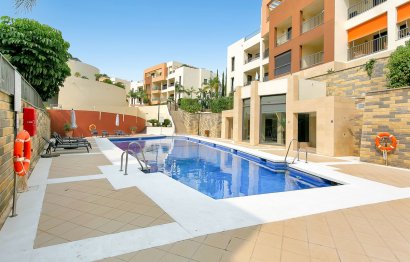 Resale - Apartment - Middle Floor Apartment - Marbella - Altos de los Monteros