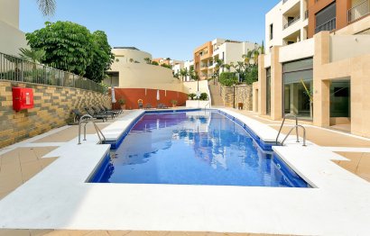 Resale - Apartment - Middle Floor Apartment - Marbella - Altos de los Monteros