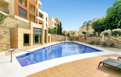 Resale - Apartment - Middle Floor Apartment - Marbella - Altos de los Monteros