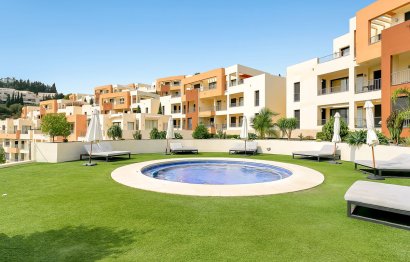 Resale - Apartment - Middle Floor Apartment - Marbella - Altos de los Monteros