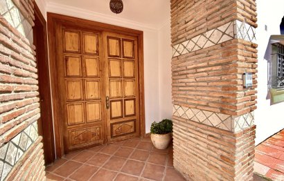 Resale - House - Detached Villa - Benahavís - Benahavís Centro