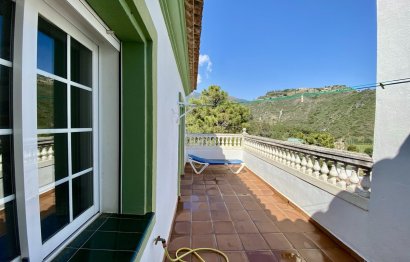 Resale - House - Detached Villa - Benahavís - Benahavís Centro