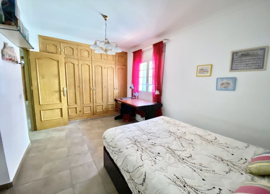 Resale - House - Detached Villa - Benahavís - Benahavís Centro