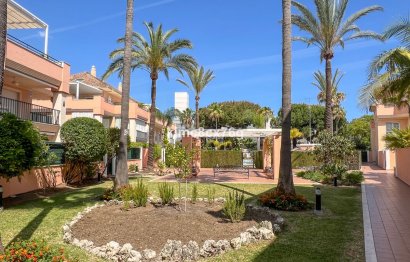 Resale - Apartment - Middle Floor Apartment - Marbella - Marbella Centro