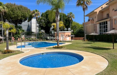 Resale - Apartment - Middle Floor Apartment - Marbella - Marbella Centro