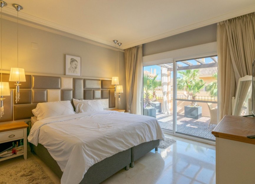 Reventa - Apartment - Top Floor Apartment - Marbella - Nueva Andalucia