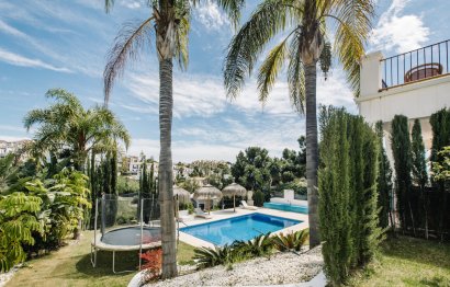 Resale - House - Detached Villa - Estepona - Estepona Centro