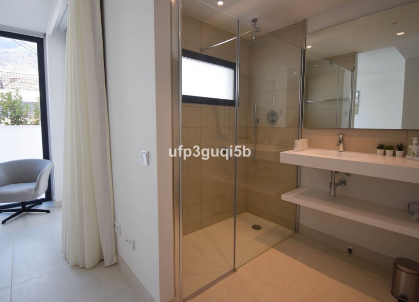 Resale - Apartment - Ground Floor Apartment - Fuengirola - Fuengirola Centro