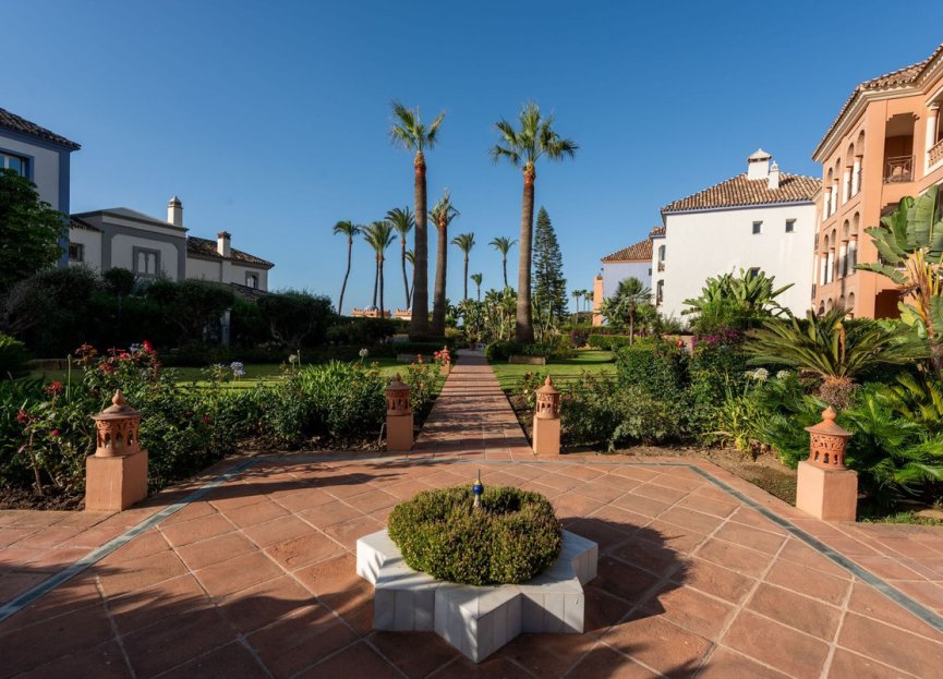 Resale - Apartment - Middle Floor Apartment - Casares - Casares Centro