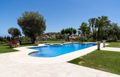 Reventa - House - Detached Villa - Marbella - Nueva Andalucia