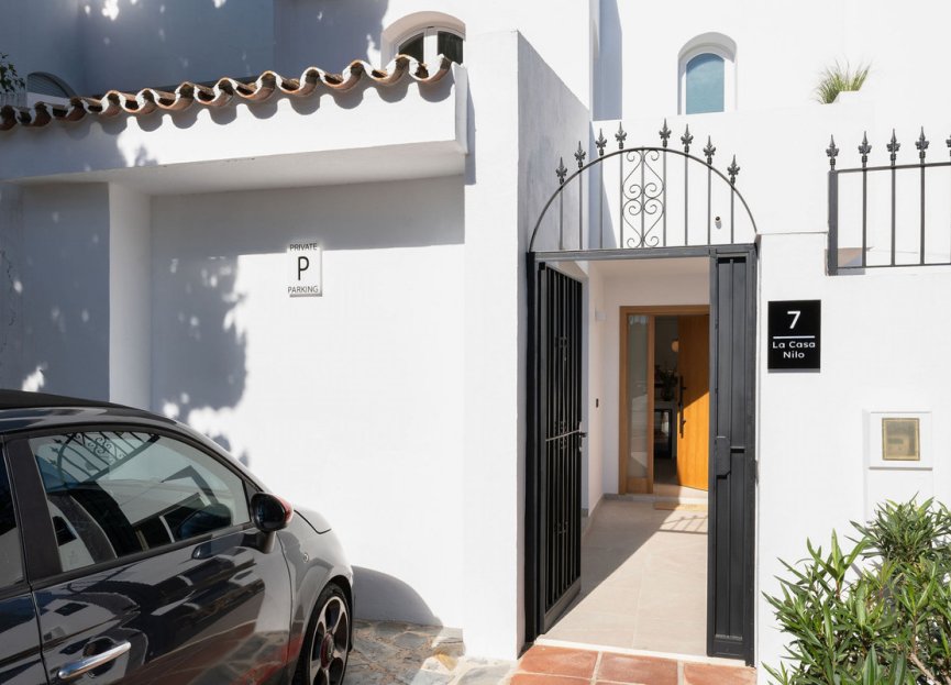 Reventa - House - Townhouse - Marbella - Nueva Andalucia