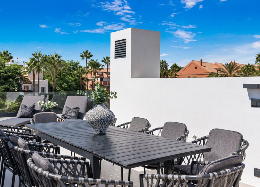 Resale - House - Townhouse - Marbella - Puerto Banús