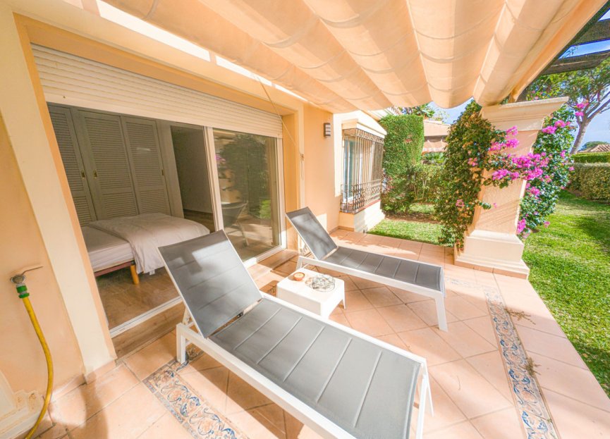 Resale - Apartment - Ground Floor Apartment - Marbella - Elviria