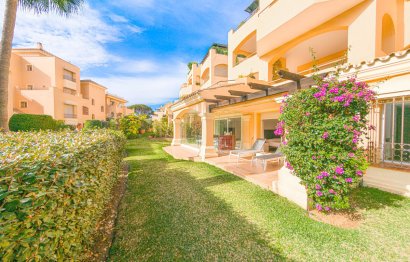 Resale - Apartment - Ground Floor Apartment - Marbella - Elviria