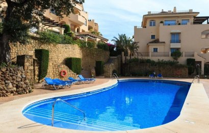 Resale - Apartment - Ground Floor Apartment - Marbella - Elviria