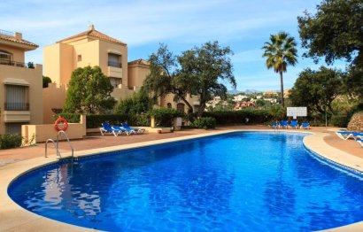 Resale - Apartment - Ground Floor Apartment - Marbella - Elviria