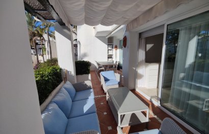 Resale - Apartment - Middle Floor Apartment - Marbella - Puerto Banús