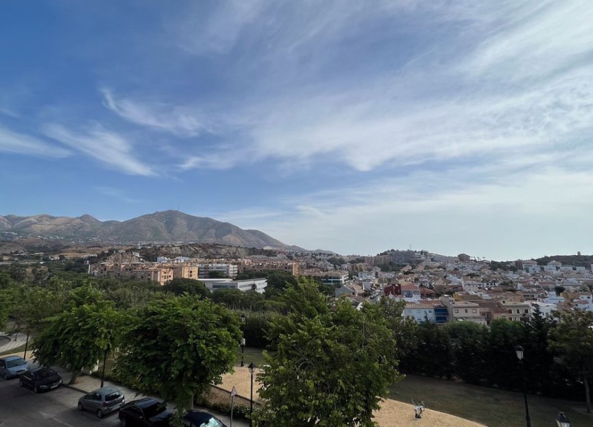 Resale - House - Semi-Detached House - Fuengirola - Fuengirola Centro