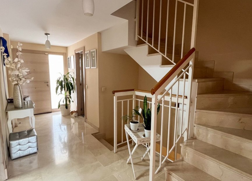 Resale - House - Semi-Detached House - Fuengirola - Fuengirola Centro