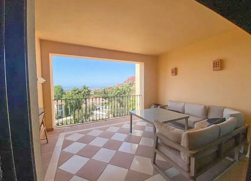 Resale - Apartment - Middle Floor Apartment - Benahavís - La Quinta