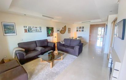 Resale - Apartment - Middle Floor Apartment - Benahavís - La Quinta