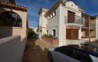 Resale - House - Semi-Detached House - Marbella - Marbella Centro