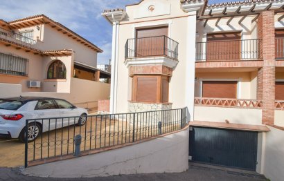 Resale - House - Semi-Detached House - Marbella - Marbella Centro