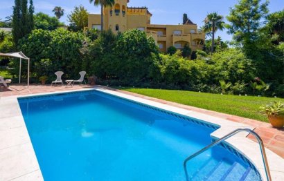 Resale - House - Detached Villa - Marbella - El Rosario