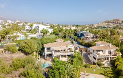 Resale - House - Detached Villa - Marbella - Nueva Andalucia