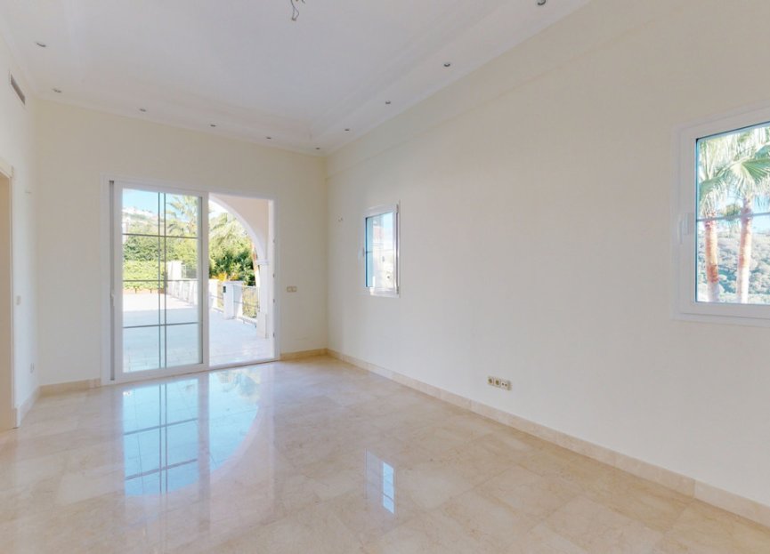 Reventa - House - Detached Villa - Benahavís - Los Arqueros