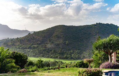 Resale - House - Detached Villa - Benahavís - Benahavís Centro