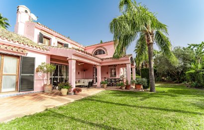 Resale - House - Detached Villa - Benahavís - Benahavís Centro