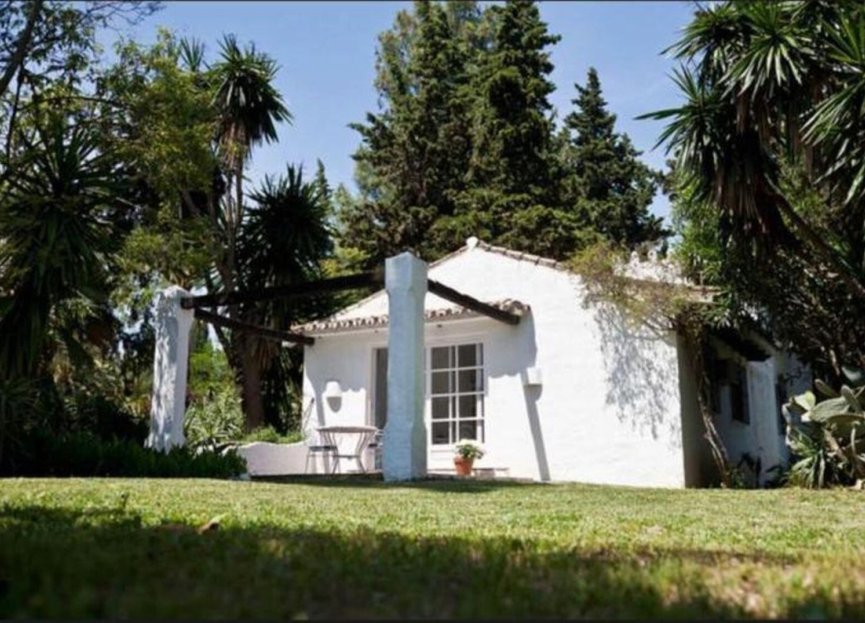 Resale - House - Finca - Cortijo - Benahavís - Benahavís Centro