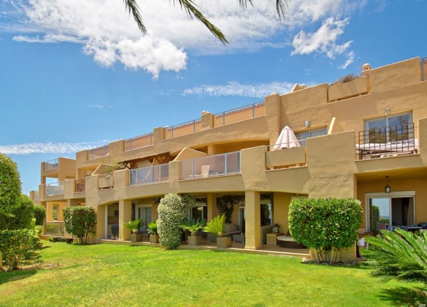 Resale - Apartment - Ground Floor Apartment - Estepona - Selwo