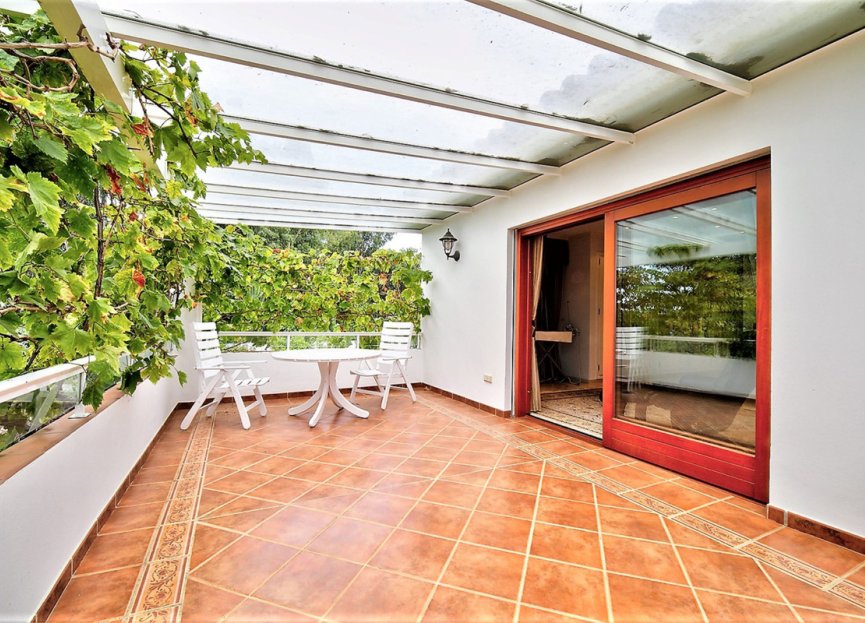 Resale - House - Detached Villa - Estepona - Costalita