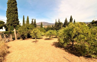 Resale - House - Finca - Cortijo - Estepona - El Padron