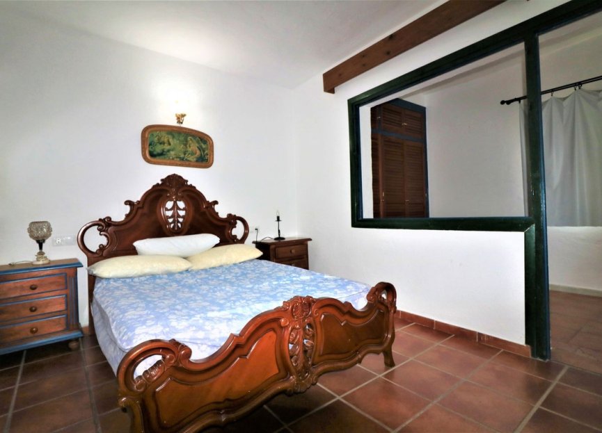 Resale - House - Finca - Cortijo - Estepona - El Padron