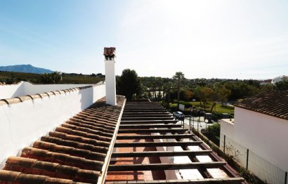 Resale - House - Semi-Detached House - Estepona - Bel Air